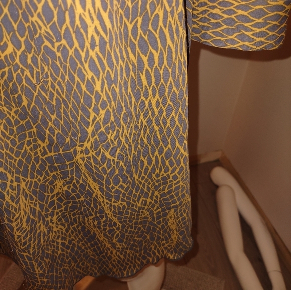 ARITZIA / Babaton bennett dress - Picture 4 of 6